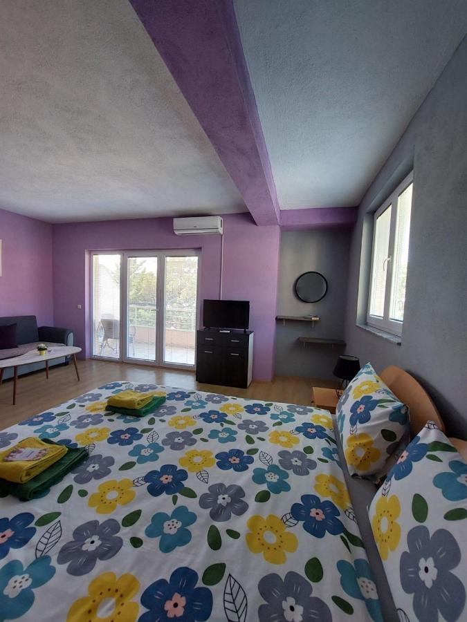 Ps Apartments - Peshtani Peštani Exteriör bild