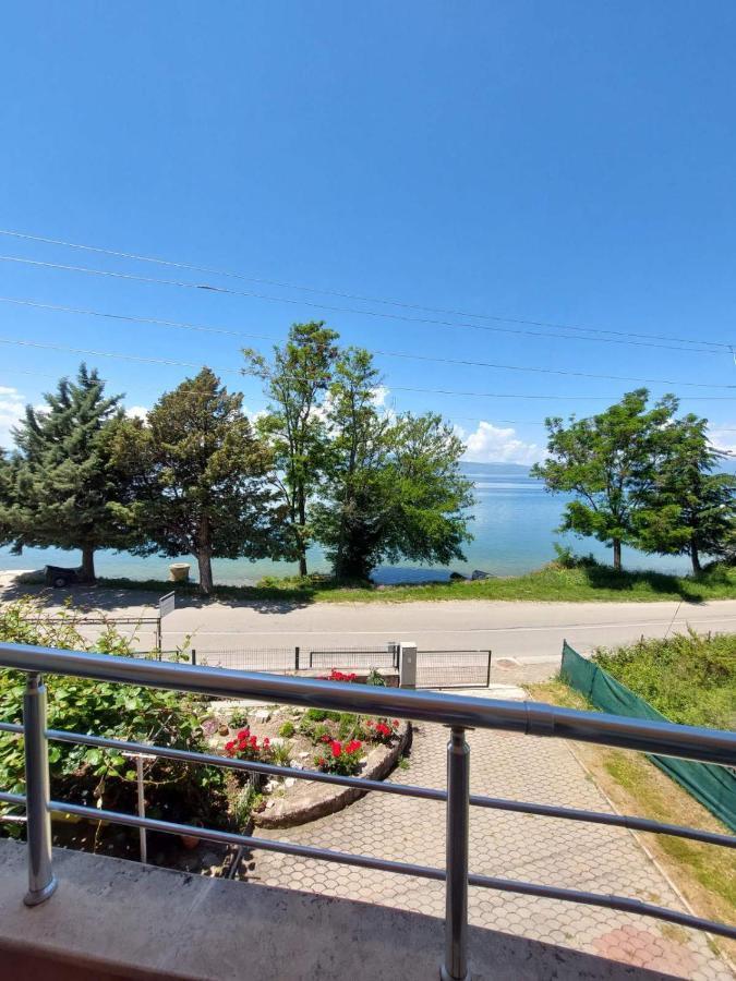 Ps Apartments - Peshtani Peštani Exteriör bild