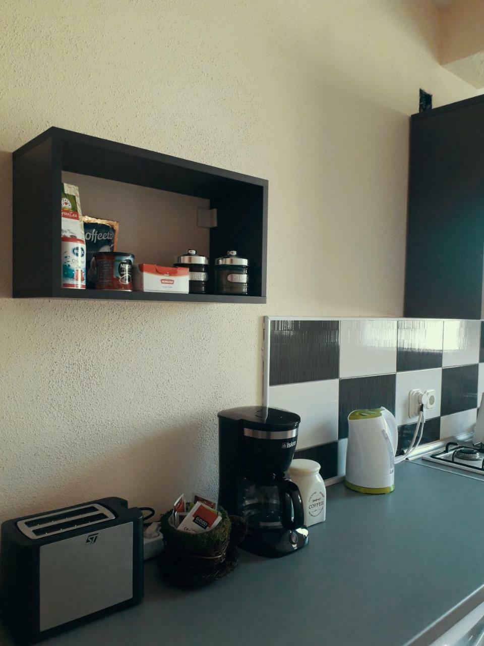 Ps Apartments - Peshtani Peštani Exteriör bild